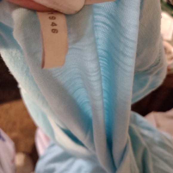 Top - Picture 2 of 2